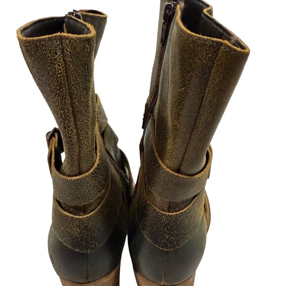 Charles by Charles David Laguna Boot in Brown Rustica Size 7 - Picture 7 of 12